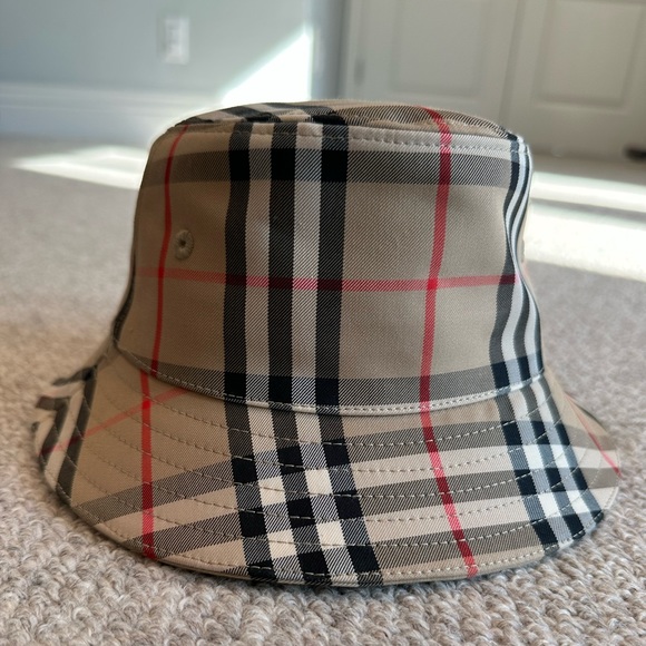 Baby Toddler Boys Burberry Bucket Hat 12-18 Months - Picture 1 of 7